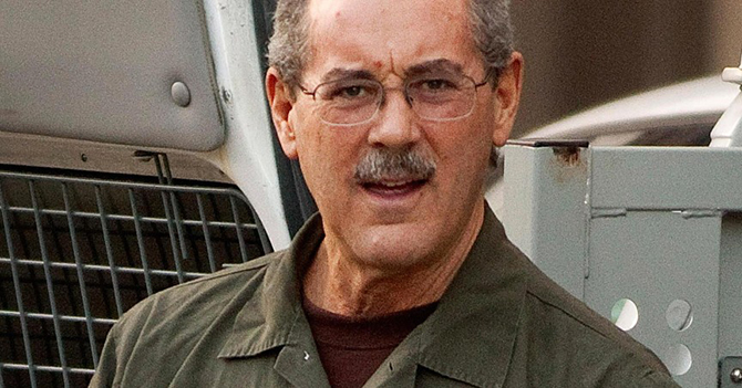 15 бывших миллиардеров, потерявших свое состояние 15 бывших миллиардеров, потерявших свое состояние