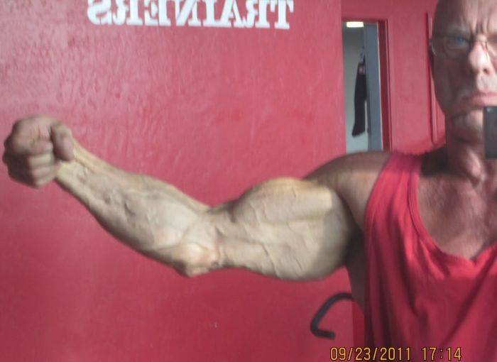 Андреас Кахлинг - 60-и летний бодибилдер