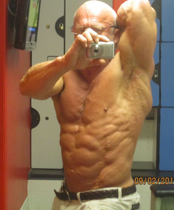 Андреас Кахлинг - 60-и летний бодибилдер