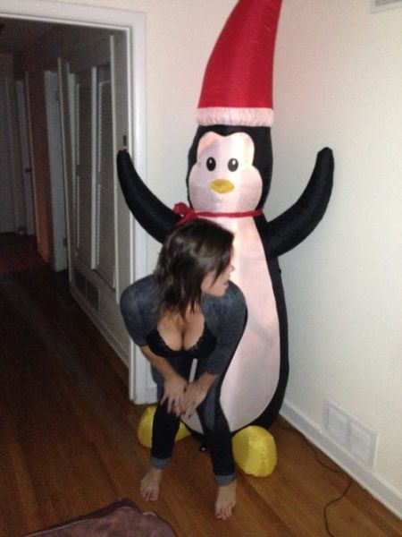 Девушки, которым трудно смотреть в глаза (57 фото)