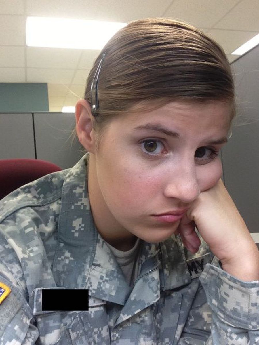 Девушки в форме