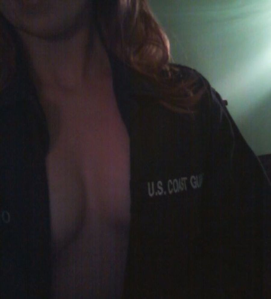 Девушки в форме