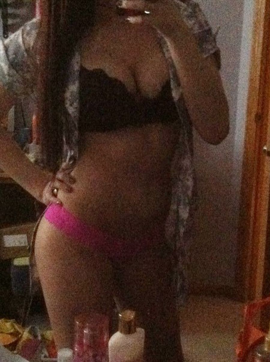 Девушки в форме