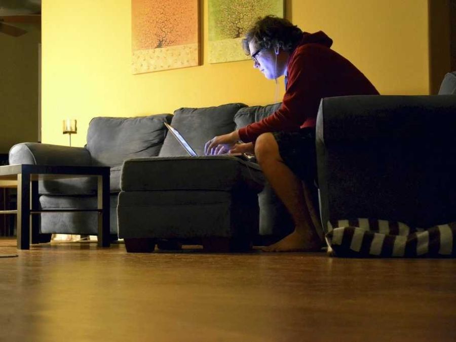 Чем опасна для здоровья работа в офисе (21 фото)