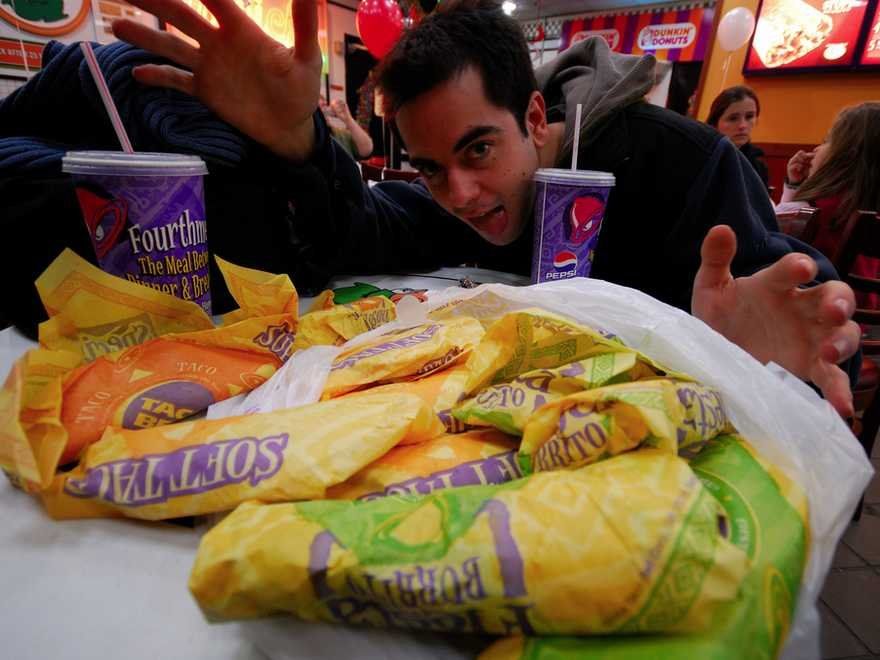 Чем опасна для здоровья работа в офисе (21 фото)