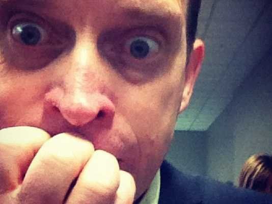 Чем опасна для здоровья работа в офисе (21 фото)