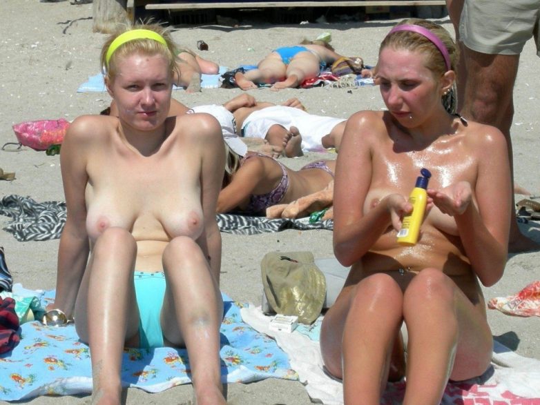 Прекрасный голый отдых