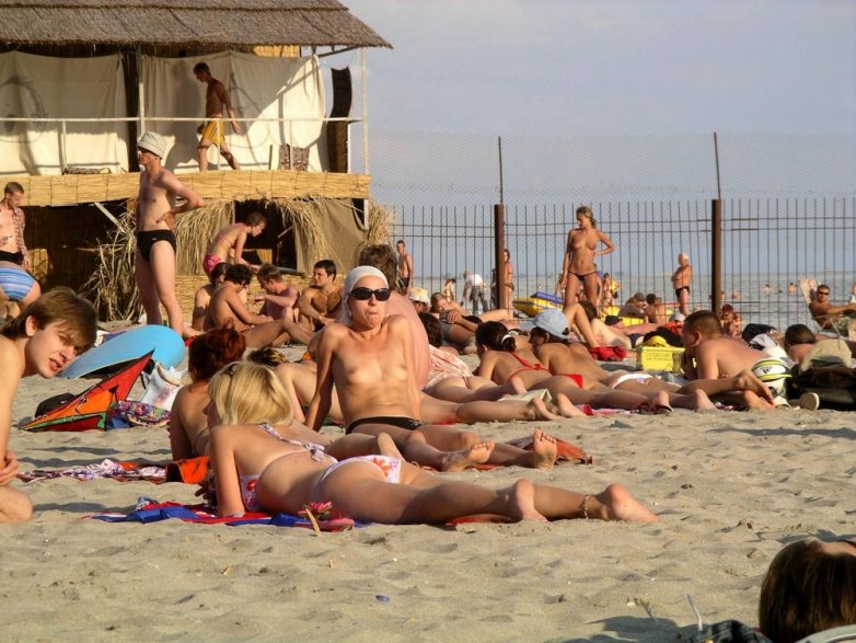 Прекрасный голый отдых