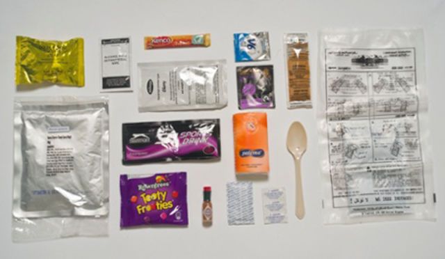 Сухие пайки разных армий (11 фото)