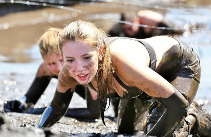 Забавные девушки