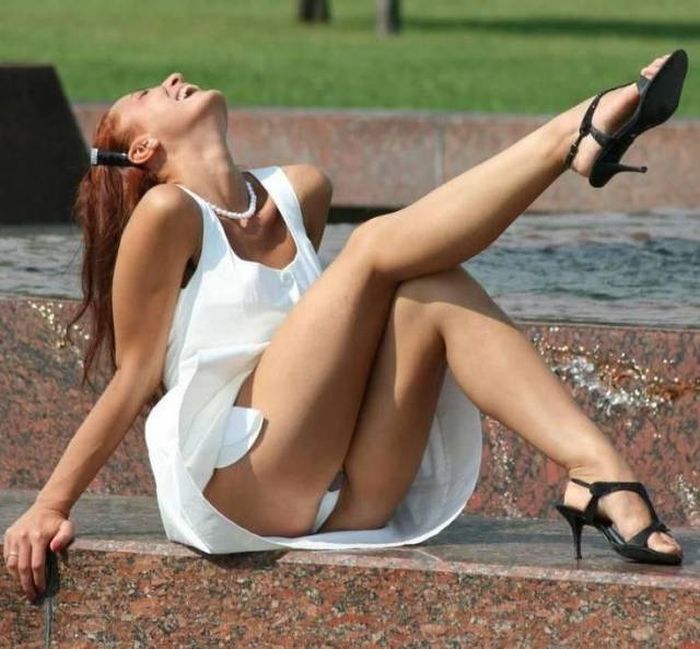 Забавные девушки