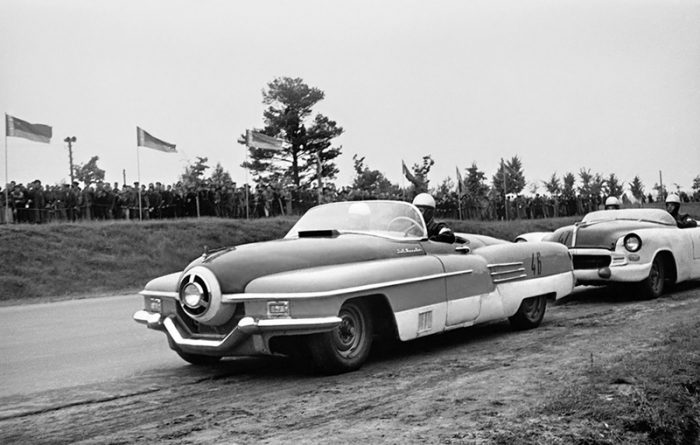 Спортивные и гоночные автомобили СССР Спортивные и гоночные автомобили СССР