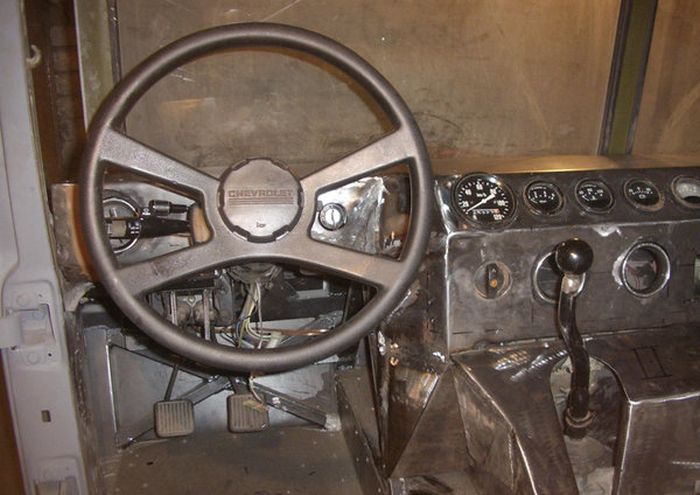 Как из ГАЗ-66 сделали настоящего монстра