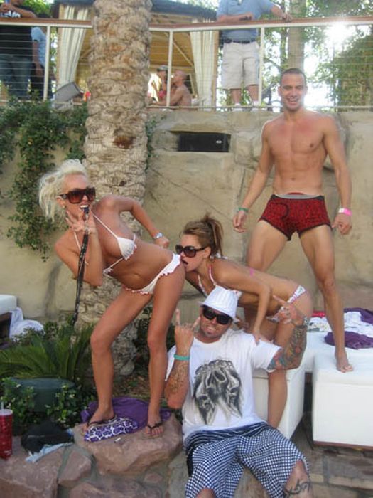 Пьяные девчонки в Лас Вегасе