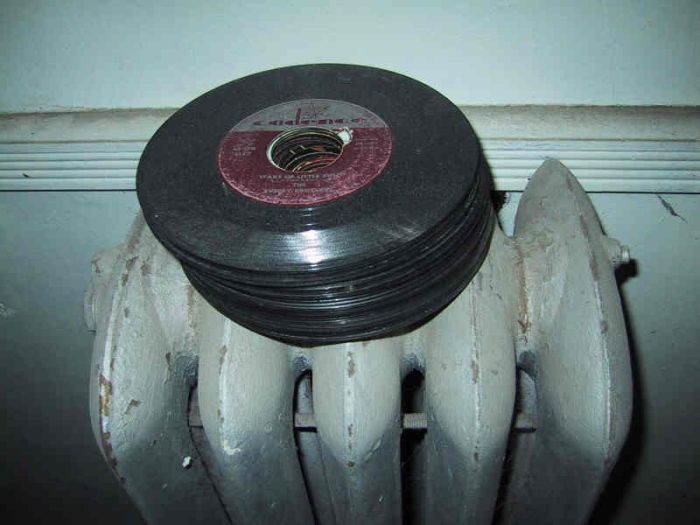 Клад под полом