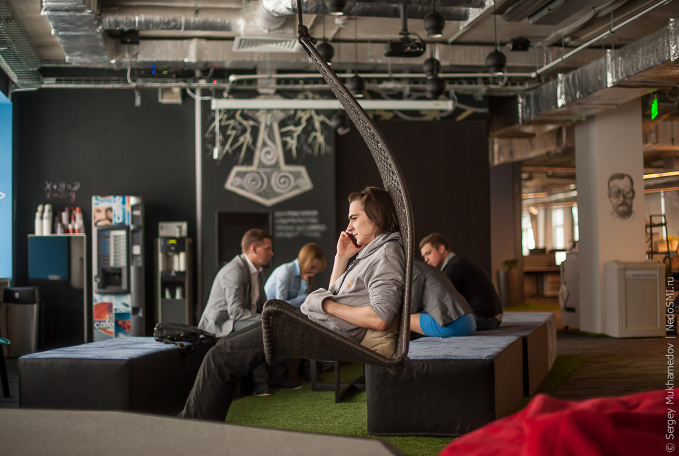 Необычный офис: Переход наличности