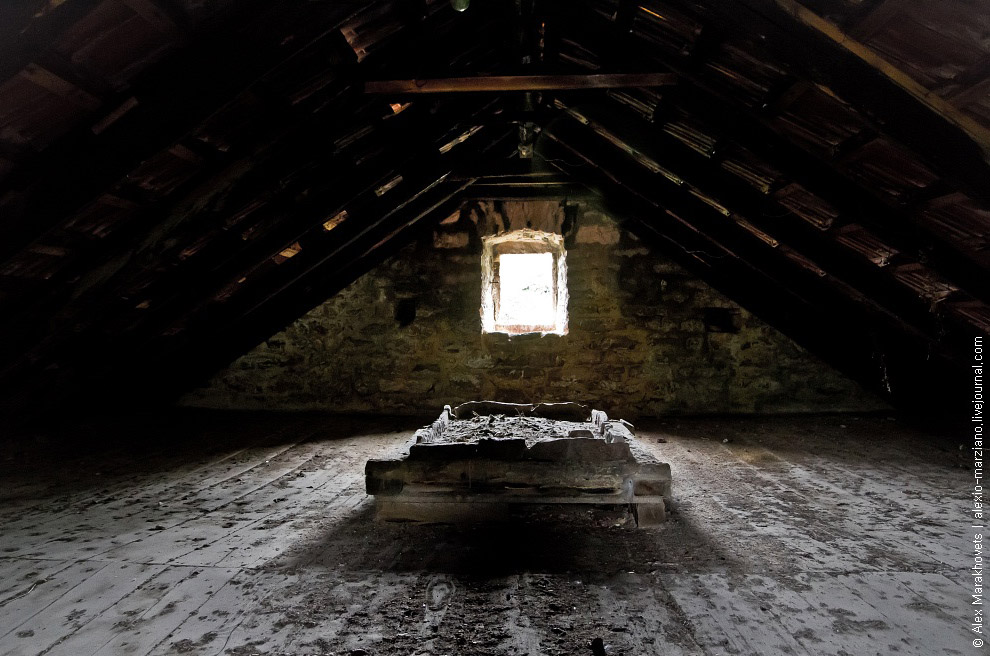 Мистические места Черногории: заброшенная деревня Gornja Lastva