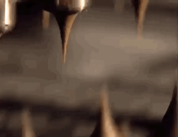 Увлекательные гифки с производства сладостей