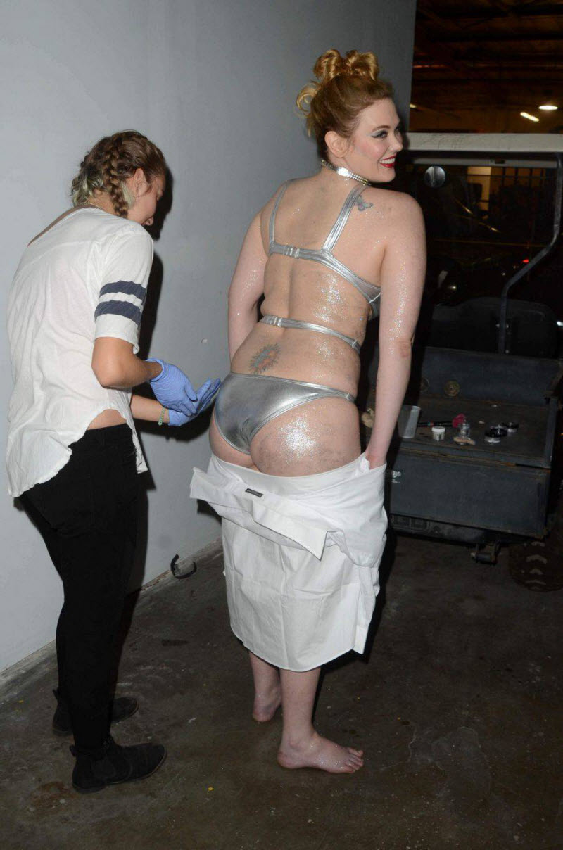 Забавные картинки с девушками