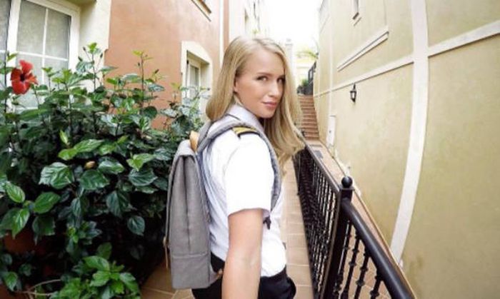 Очаровательные девушки-пилоты из Швеции