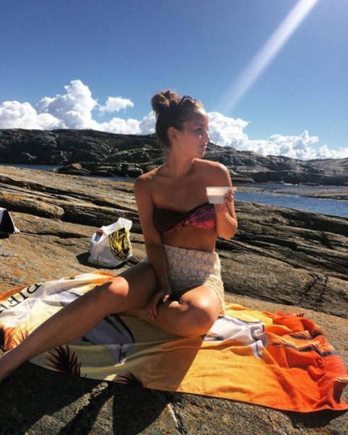 Очаровательные девушки-пилоты из Швеции