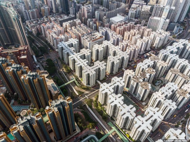 Городские бетонные джунгли во всей красе