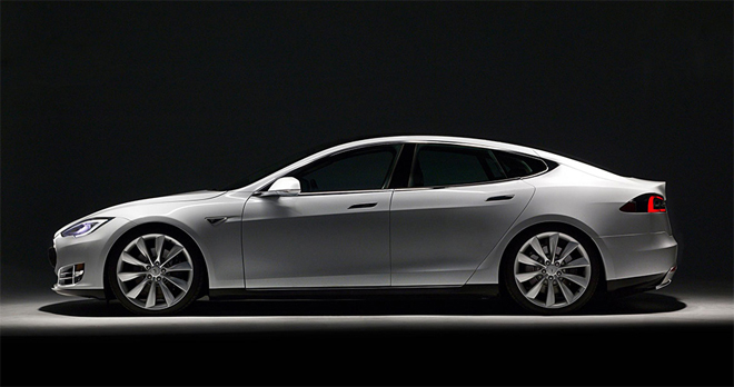 Десятка электромобилей класса люкс, выпущенных в этом году