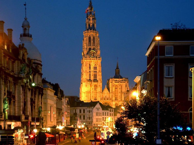 25 наиболее крупных ограблений в истории 25 наиболее крупных ограблений в истории