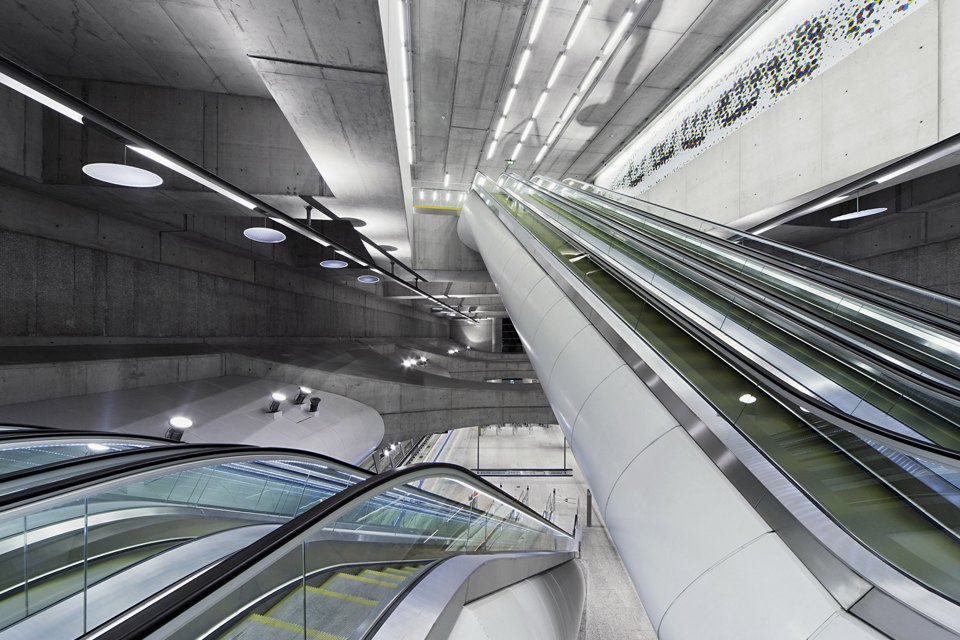 7 самых эффектных зарубежных систем метро