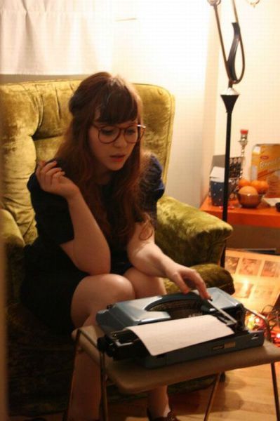 Сексуальные милашки в очках