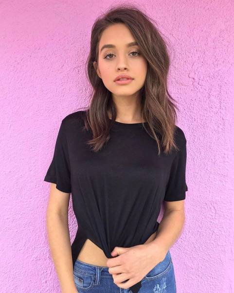 Милые девушки