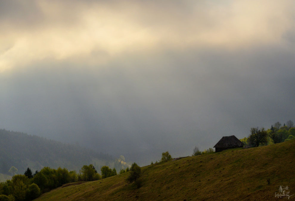 Весна на Карпатах
