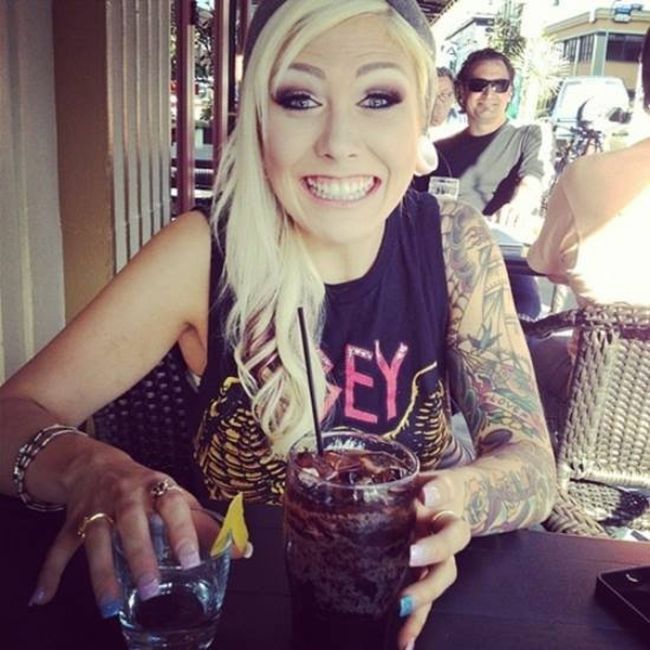 Татуированные красотки