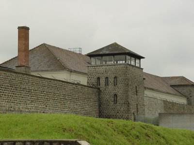 Узник концлагеря (7 фото + текст) Узник концлагеря (7 фото + текст)