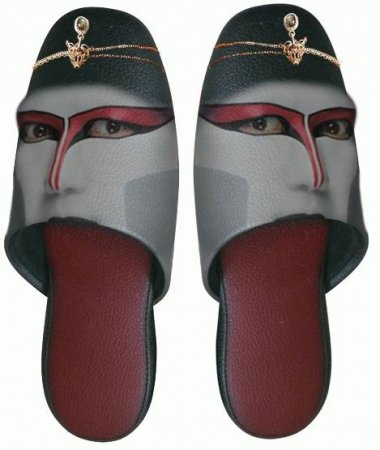 Необычные тапочки (18 фото)