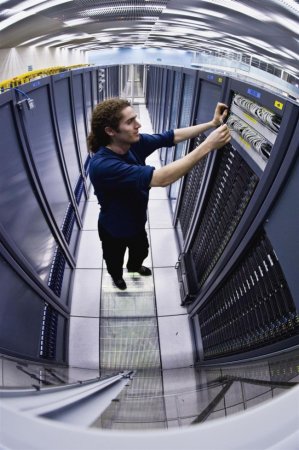 Вычислительный центр (25 фото)