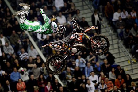 Лучшие спортивные фотографии, Апрель 2009 (16 фото)