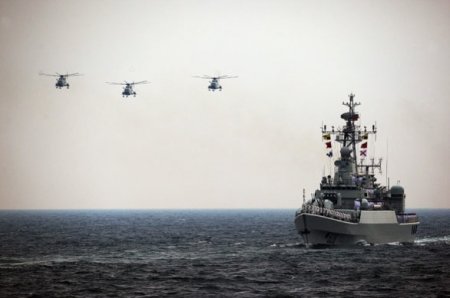 60-летие ВМС Народно-освободительной армии Китая (14 фото)