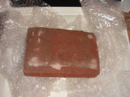 Купил кирпич за 2000$ (3 фото)