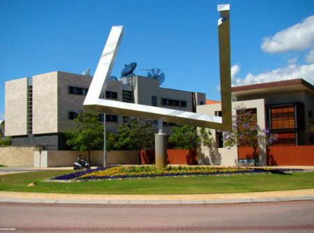 Реальные реализации оптических иллюзий (16 фото)