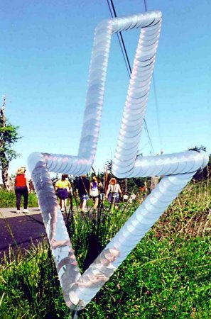 Реальные реализации оптических иллюзий (16 фото)