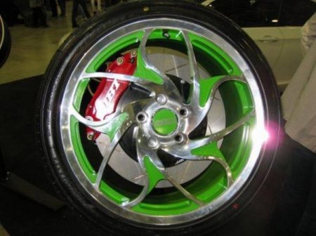 Тюнинг колесных дисков (23 фото)