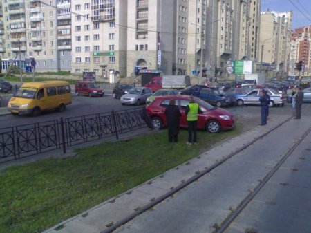 Удачная авария (7 фото)