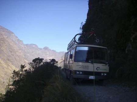 Очень сложно не упасть (24 фото)