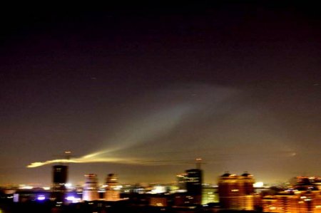 НЛО надо Москвой (14 фото)