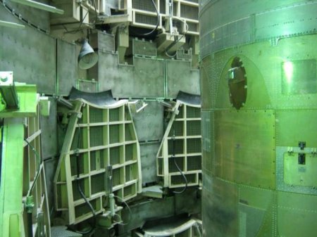 Американская ядерная шахта (34 фото)