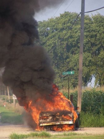 Машины как дрова (22 фото)