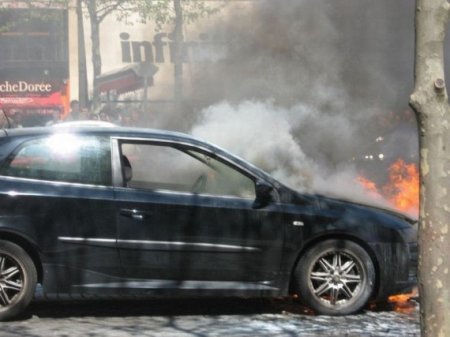 Машины как дрова (22 фото)