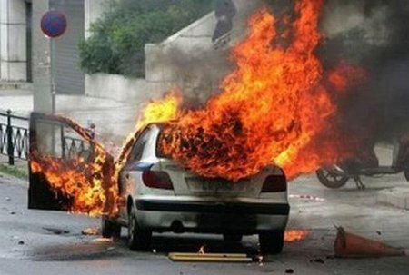 Машины как дрова (22 фото)