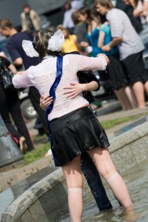 Последний звонок на Украине (26 фото)